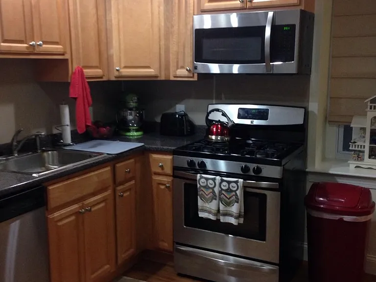 513 S Orange St #4 — Photo 2