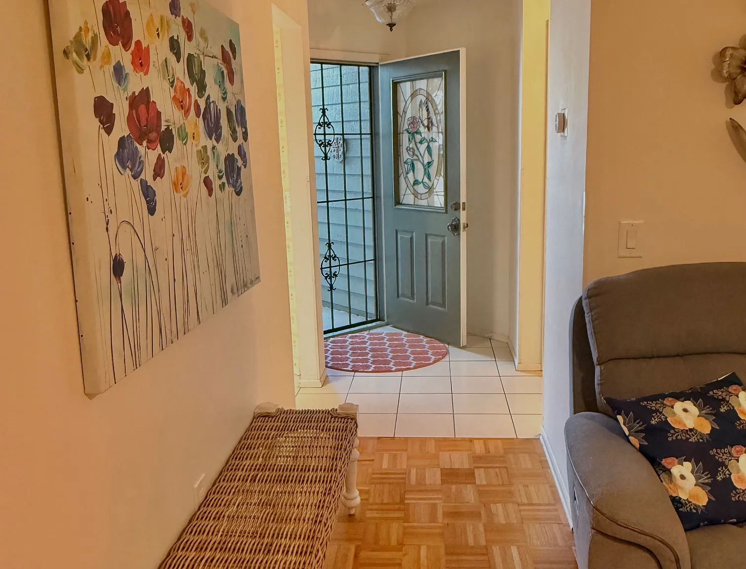 2 bed, 958 sqft, $2,000 — Photo 3