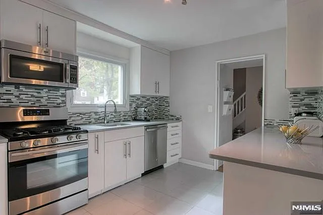 59 Buff Rd — Photo 2