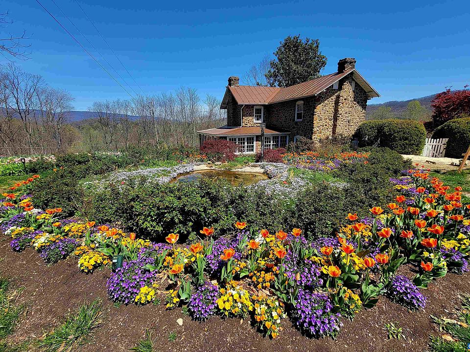 1st image of 128 Rockfish Orchard Dr
