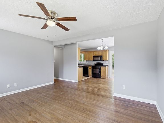 5th image of 307 Southern Dr