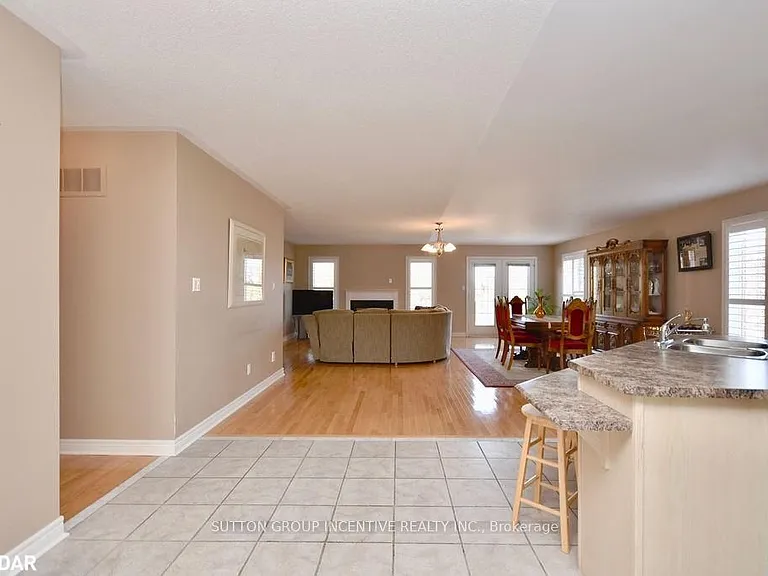 46 Jewel House Ln #1 — Photo 10