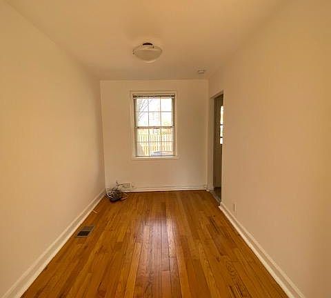 4th image of 4443 36th St S