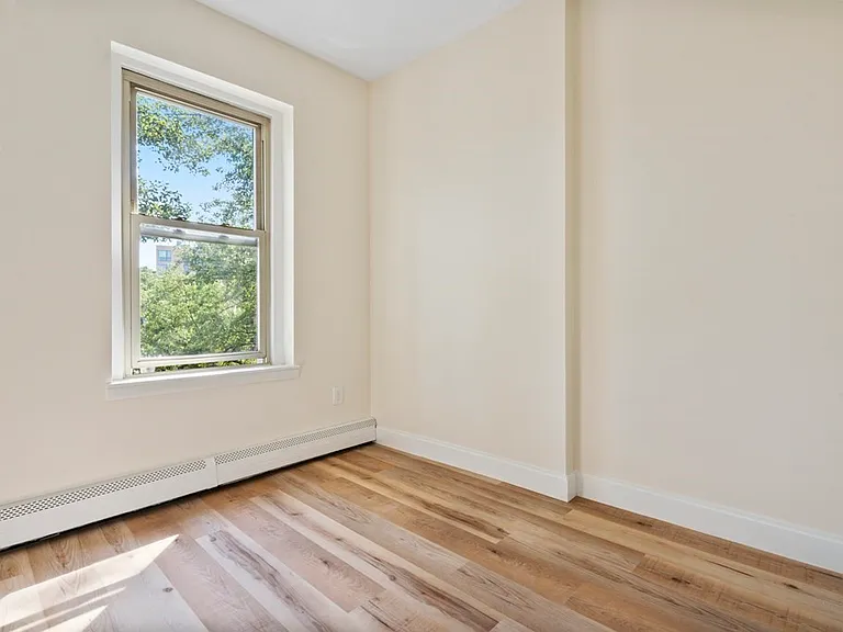122 Union Park St #3 — Photo 7