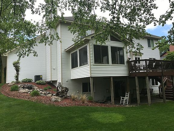 3rd image of 1369 Interlachen Dr