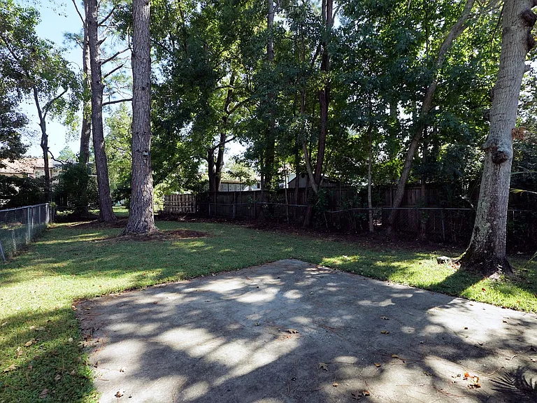 1503 Green Acres Blvd #E — Photo 23