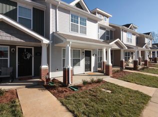 383 Sam Houston Cir, Clarksville, TN 37040