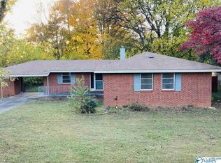 2005 La Salle Rd NW, Huntsville, AL 35810