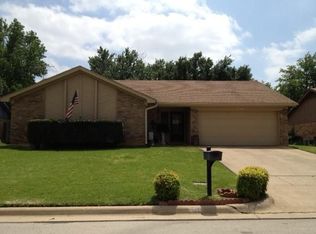 2704 Partridge Ave, Arlington, TX 76017
