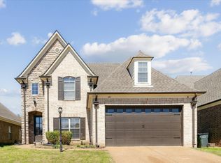 445 Green Willow Cv, Oakland, TN 38060