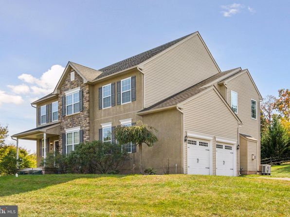 957 Ivy Ln, Pottstown, PA 19464