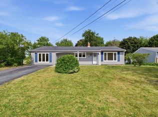 33 Inverary Dr, Dartmouth, NS B2X1H3