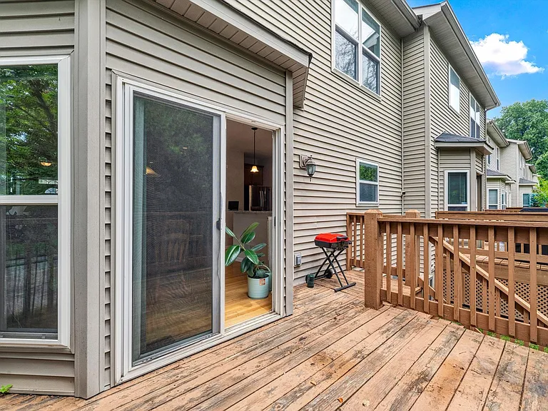 8018 Presidio Ct — Photo 12