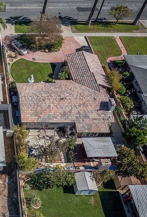 2nd image of 6117 Palm Ave
