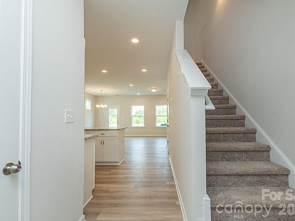 5th image of 5617 Ringneck Rd #17