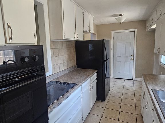 5th image of 716 S Drury Ln