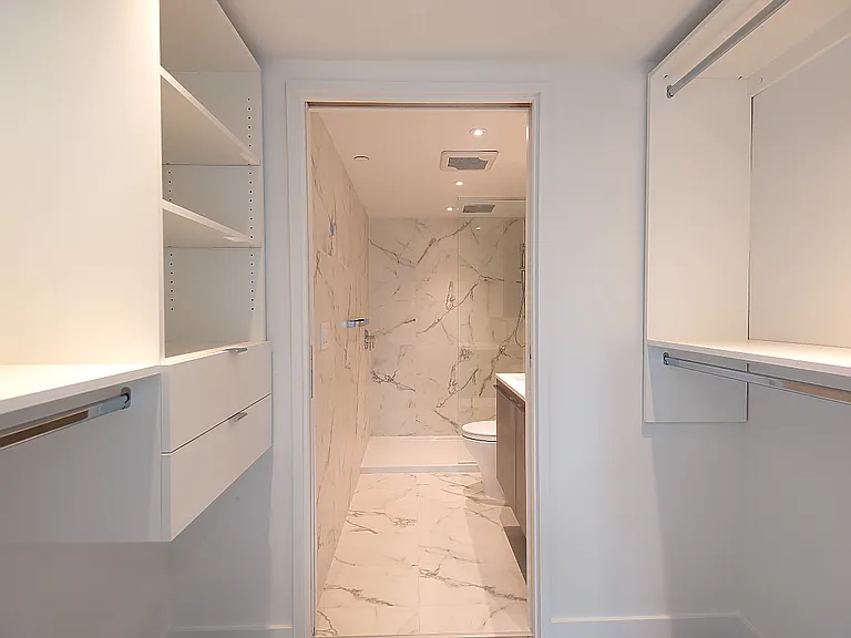 1107 Richards St #311 — Photo 17