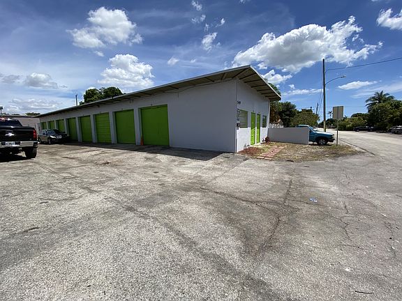 4th image of 537 NE 34th St