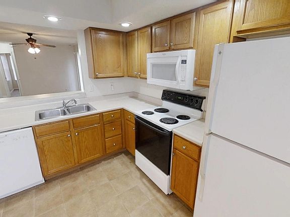 4th image of 9605 Cayes Dr