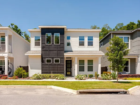 6808 SW 77th St, Gainesville, FL 32608