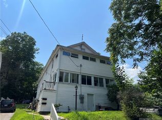 2 Broadway Ter, Norwich, CT 06360