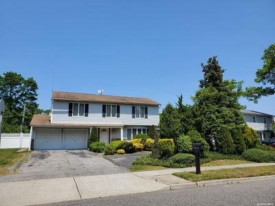 9 Sandra Drive, Hauppauge, NY, 11788
