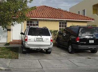 2495 W 6th Ct, Hialeah, FL 33010