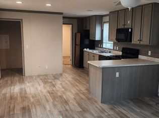 2437 Pajot Rd #69, Kawkawlin, MI 48631