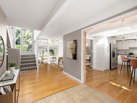 4th image of 5735 Bluebell Dr
