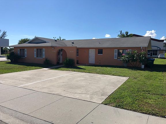 3rd image of 2722 Santa Barbara Blvd
