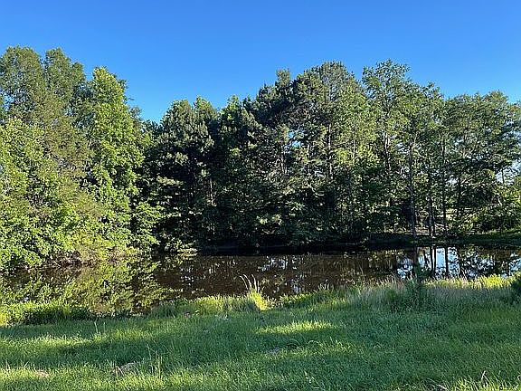 2nd image of 834 County Road 3544
