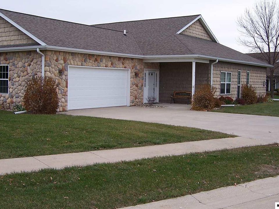1st image of 71 Creekside Ct