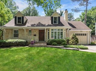 5426 Mission Rd, Fairway, KS 66205