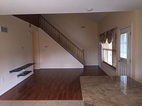 3rd image of 13675 Philmont Ave Unit 28