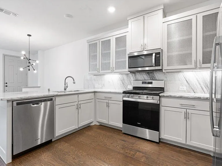 4725 Smokey Quartz Ln — Photo 8