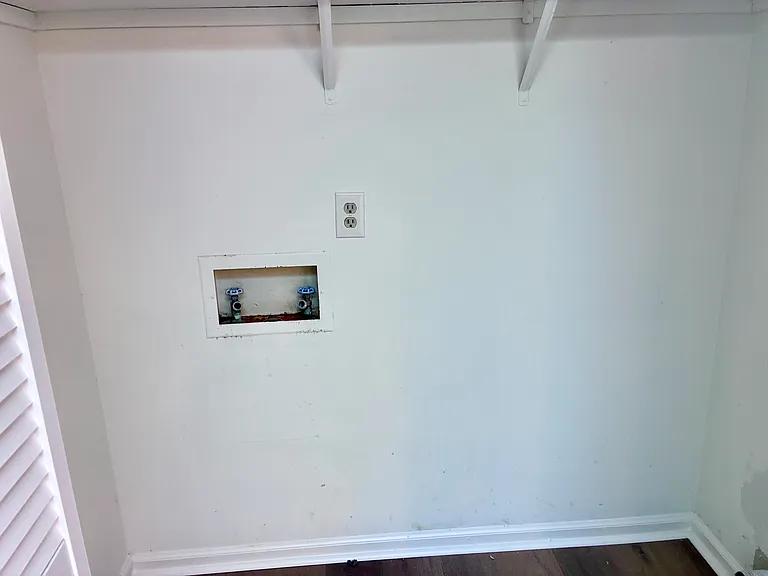 8600 Marigold St — Photo 13