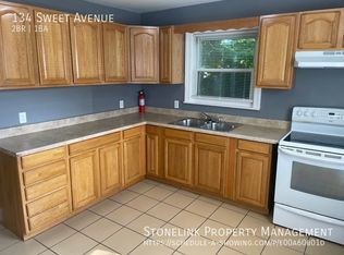 134 Sweet Ave, Woonsocket, RI 02895