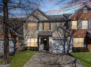 2735 Ashleigh Ln, Alpharetta, GA 30004