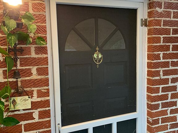 Front door with screen