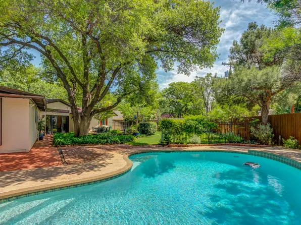 4615 11th St, Lubbock, TX 79416