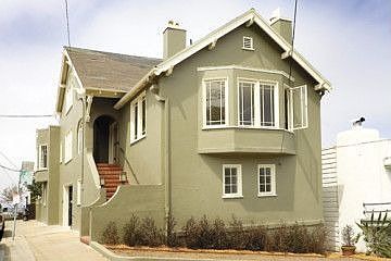 1st image of 395 Collingwood St