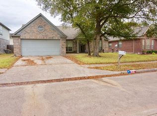 19118 Forest Trace Dr, Humble, TX 77346