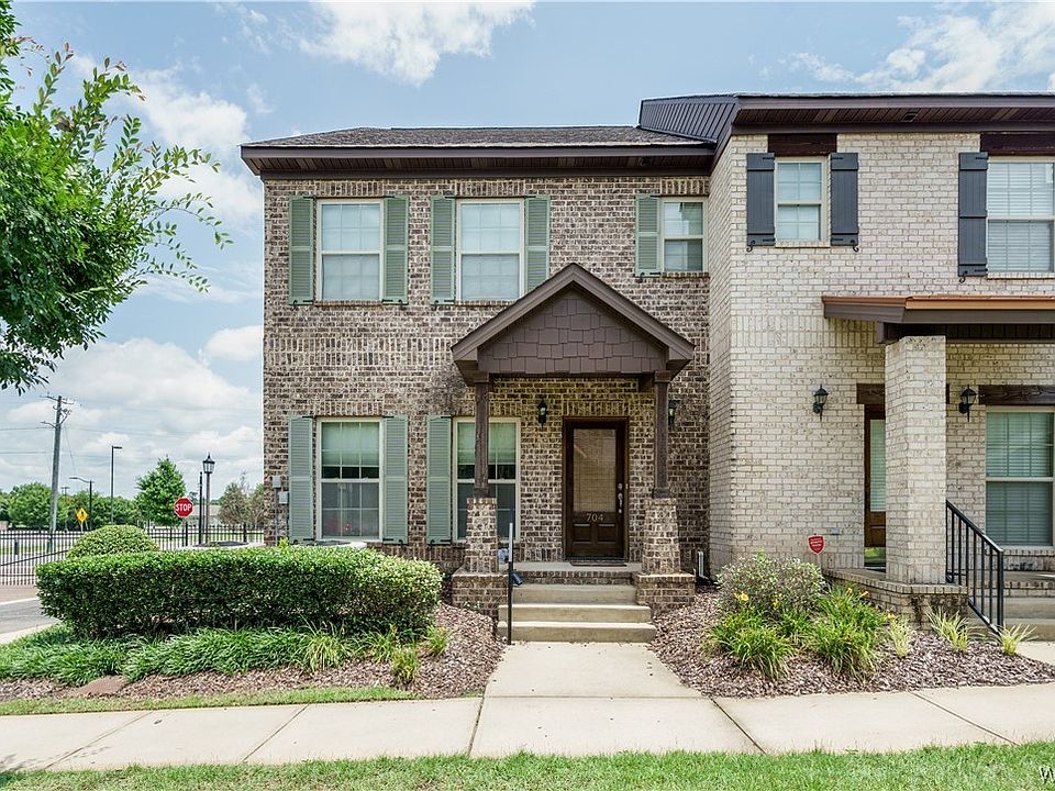 1st image of 2150 3rd Ct APT 704