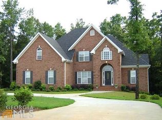 55 Lake Lucinda Dr, Covington, GA 30016