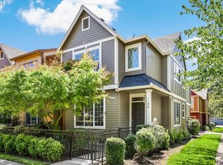 1190 SE Moonlight Ave, Hillsboro, OR