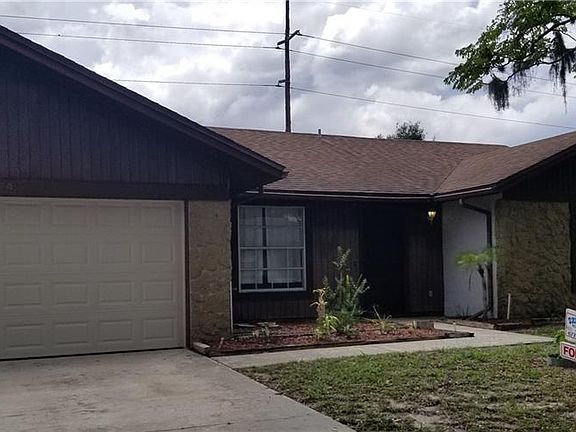 3rd image of 974 N Jerico Dr