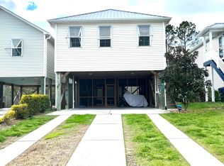 104 James Ave #B, Surf City, NC 28445