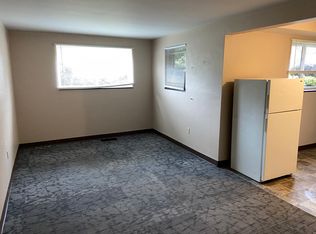 3235 White Oak Dr APT 10, Dayton, OH 45420
