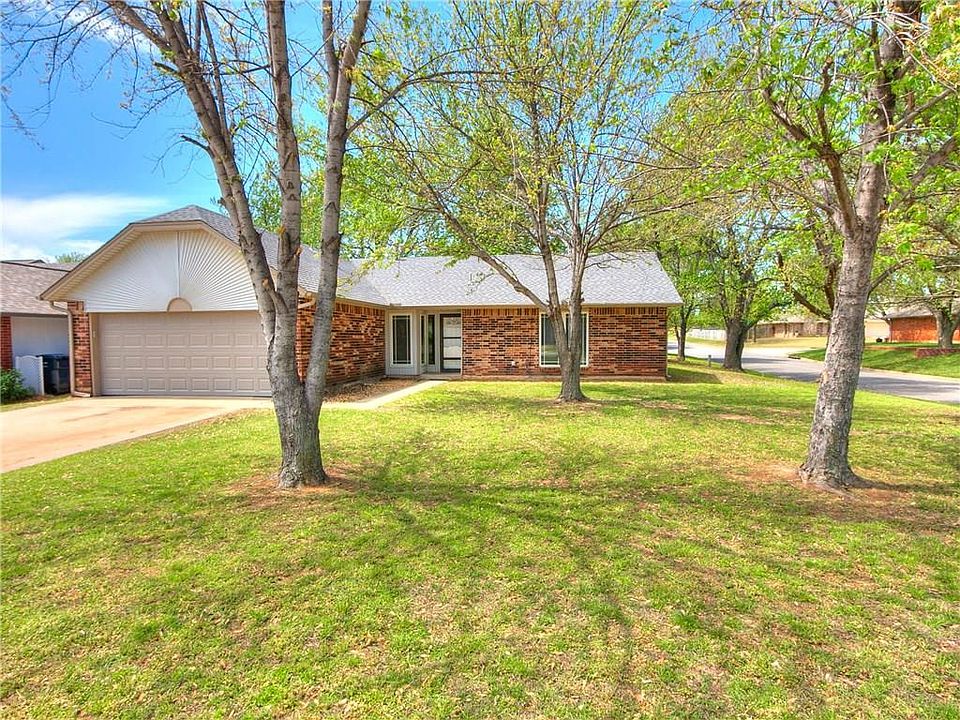 1st image of 501 Sagebrush Pl