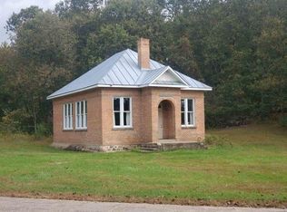 10504 2nd Ave, Almond, WI 54909